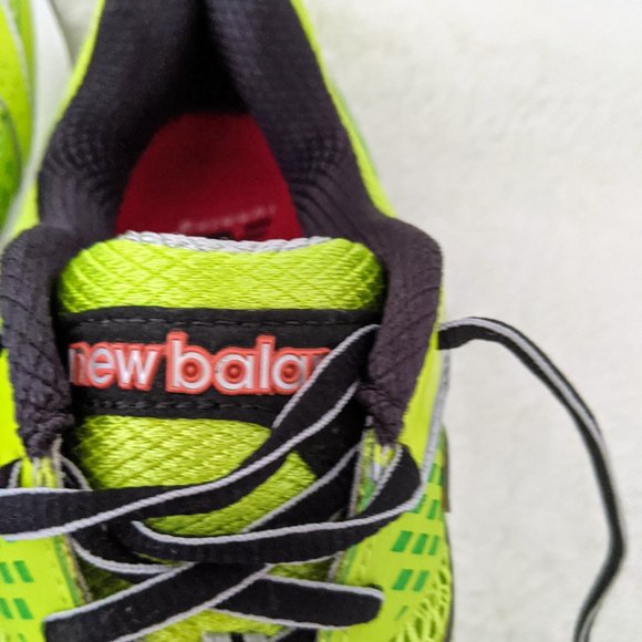 NWOT New Balance Yellow Men Running Shoe 1080 11 - Picture 4 of 10